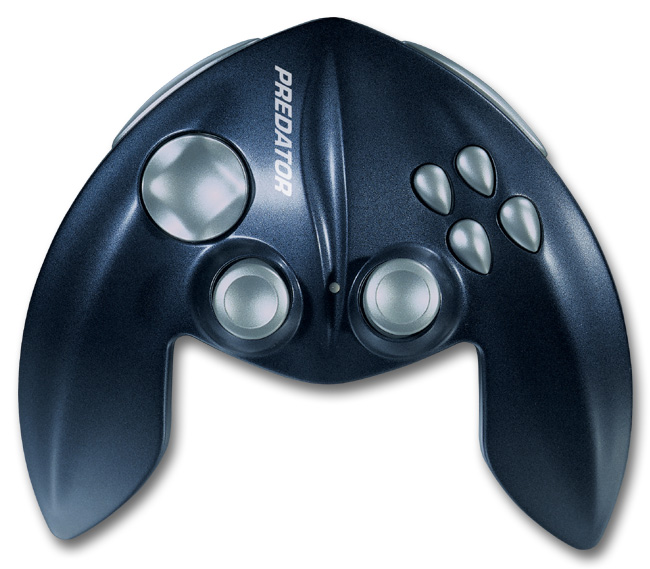 Schwarzer PREDATOR Gamepad-Controller mit ergonomischem Design und mehreren Tasten für PC-Gaming