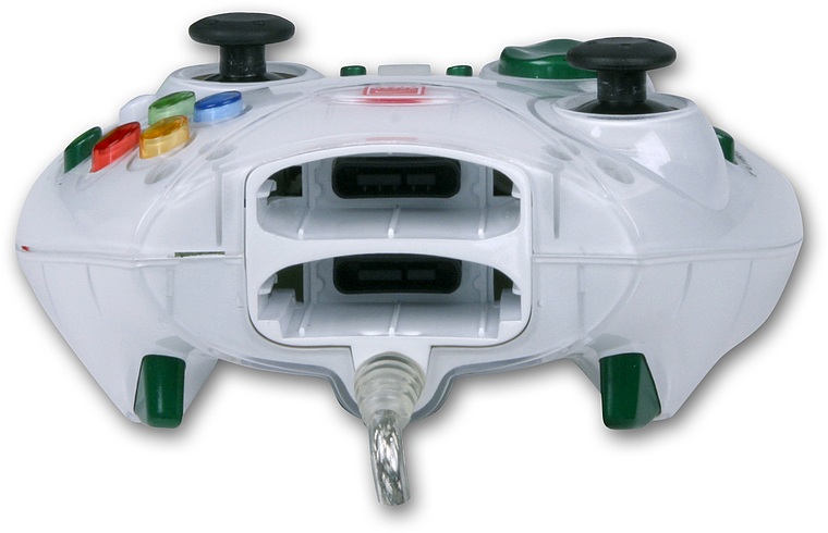 Weißer kabelgebundener Xbox-Controller mit zwei Erweiterungssteckplätzen, nah aufgenommen von vorne