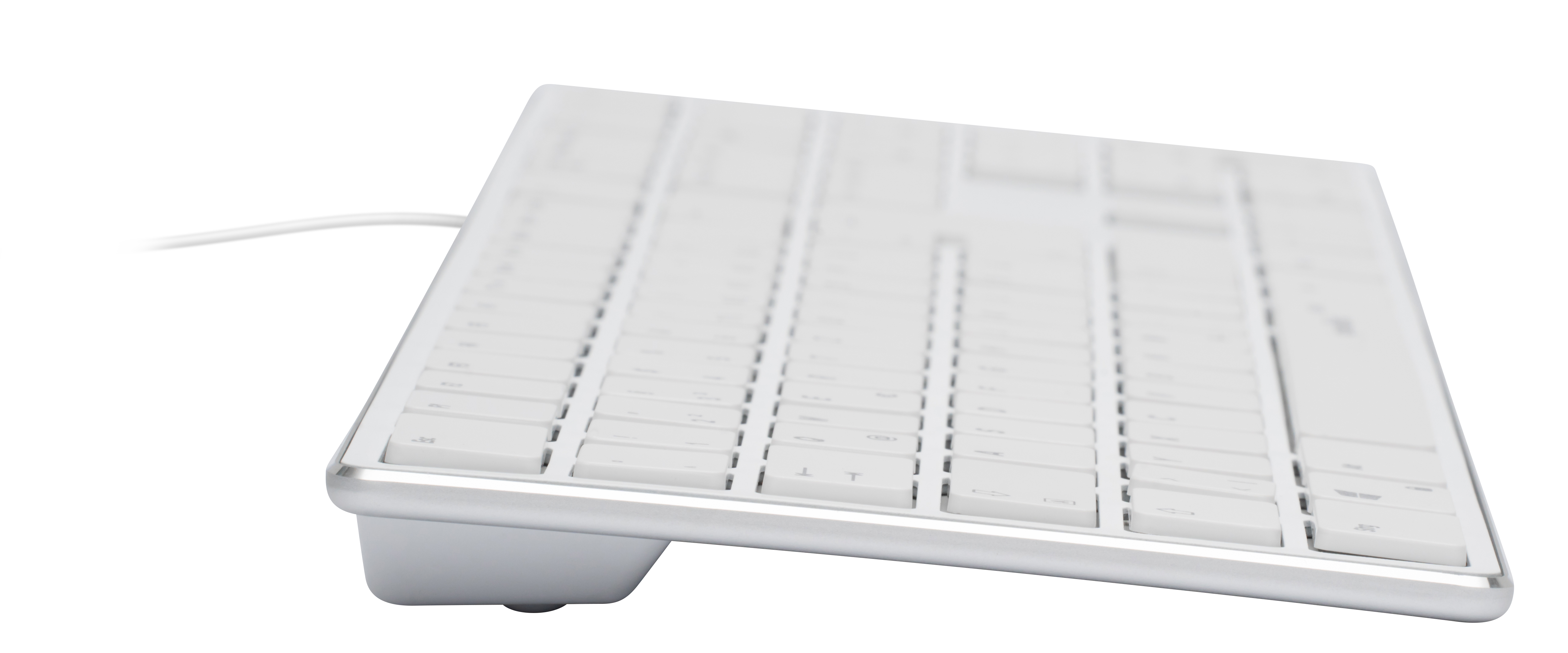 Weiße kabelgebundene Computertastatur mit flachem, modernen Design in seitlicher Ansicht