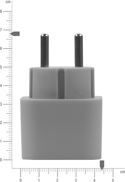 Grau gefärbter Eurostecker-Adapter mit Messskala zur Größenbestimmung, etwa 7 cm hoch und 4,5 cm breit