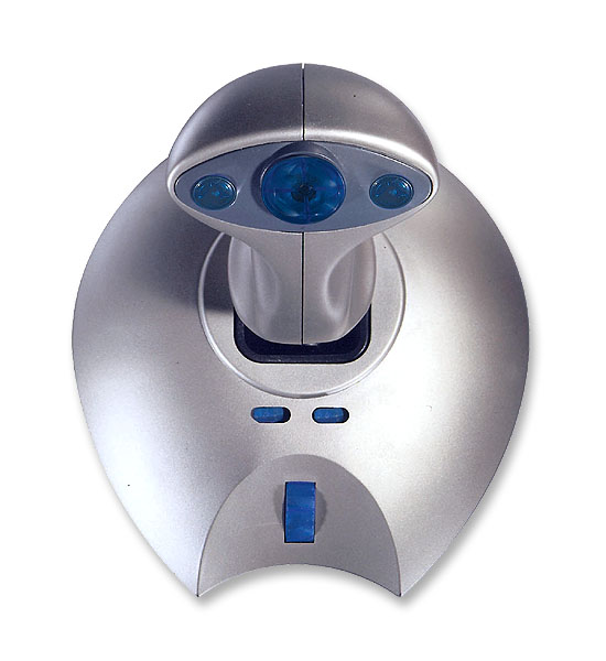 Oberansicht eines silbernen Joystick-Controllers mit blauen Tasten und Steuerknopf, geeignet für Computerspiele