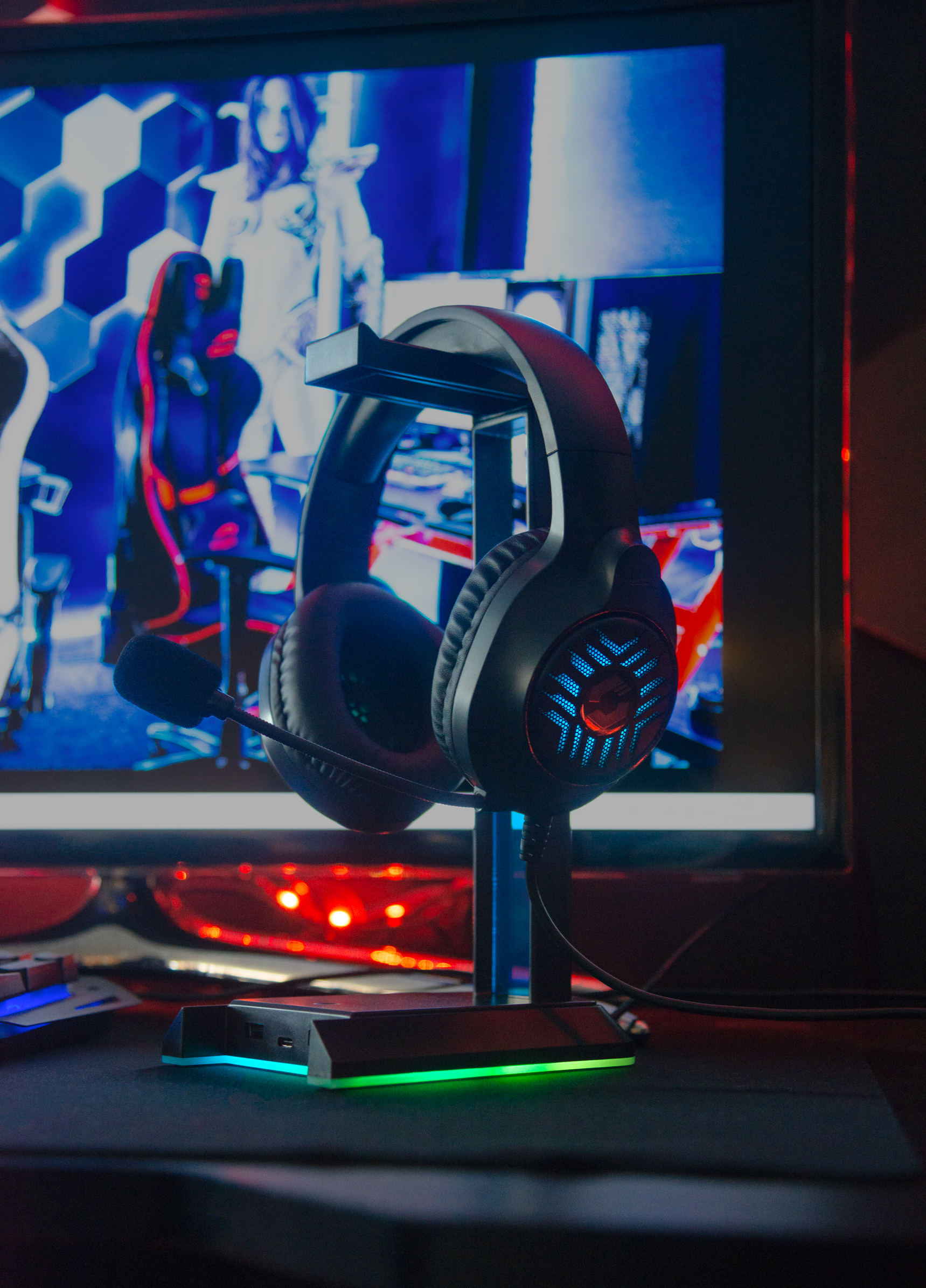 TYRON RGB Stereo Gaming Headset, EXCELLO NX RGB Headset Stand