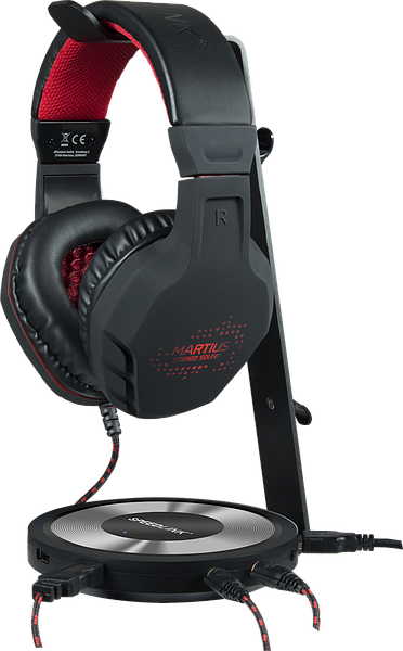 Schwarzes Gaming-Headset mit Mikrofon, gepolsterten Ohrmuscheln und USB-Anschluss, steht auf einem Headset-Ständer