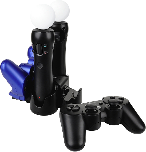 PlayStation Ladestation mit zwei PlayStation Move-Controllern und zwei DualShock 3 Controllern, einer davon in Schwarz und einer in Blau