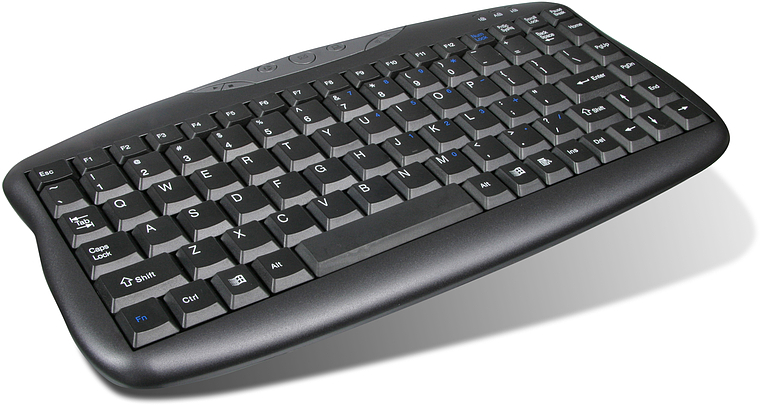 Schwarze kabellose Tastatur mit ergonomischer Form und flachen Tasten auf weißem Hintergrund