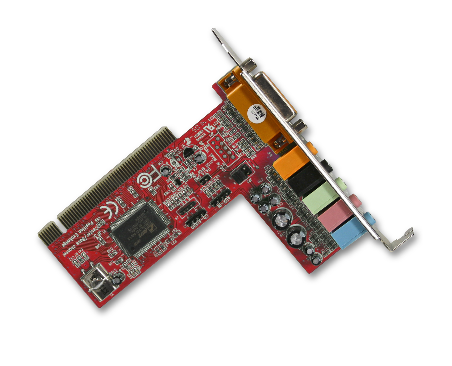 Rote PCI Soundkarte mit verschiedenen farbigen Audioanschlüssen für den Einbau in PCs